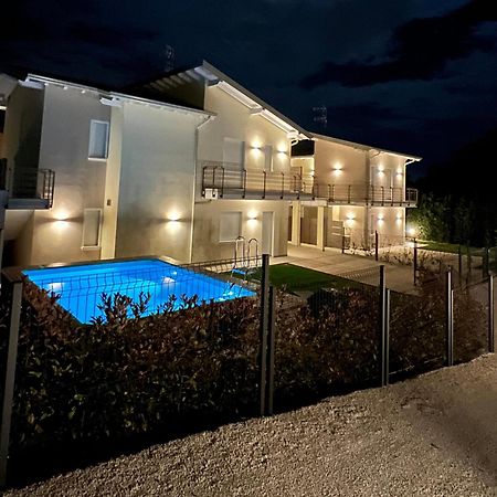 Luxury Villas Gardenia With Private Pool ปาเดงเก ซุล การ์ดา ภายนอก รูปภาพ
