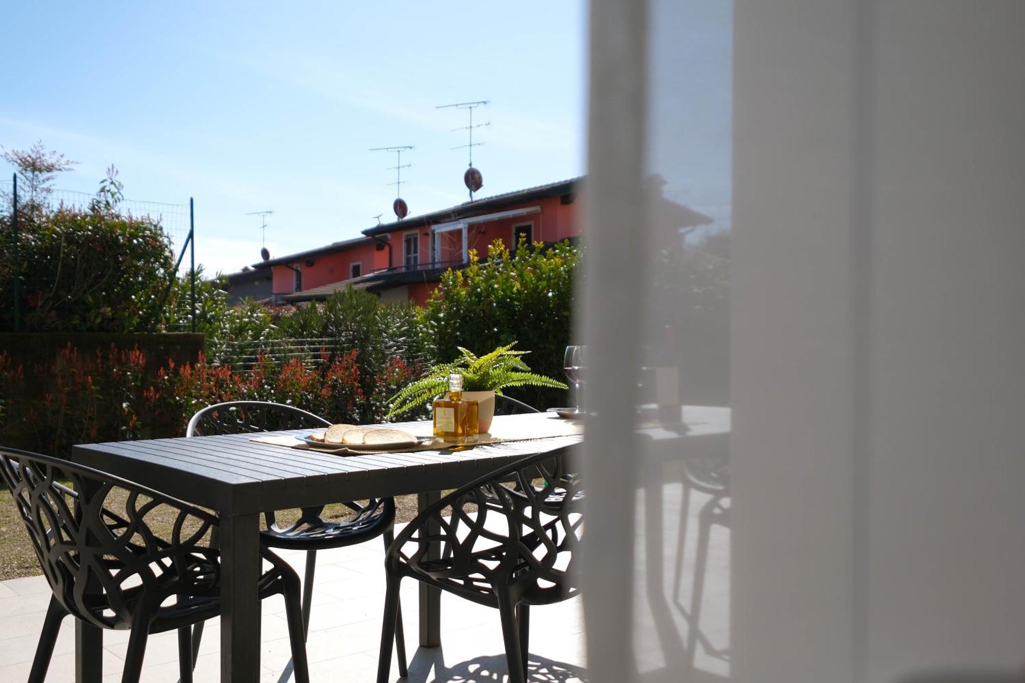Luxury Villas Gardenia With Private Pool ปาเดงเก ซุล การ์ดา ภายนอก รูปภาพ
