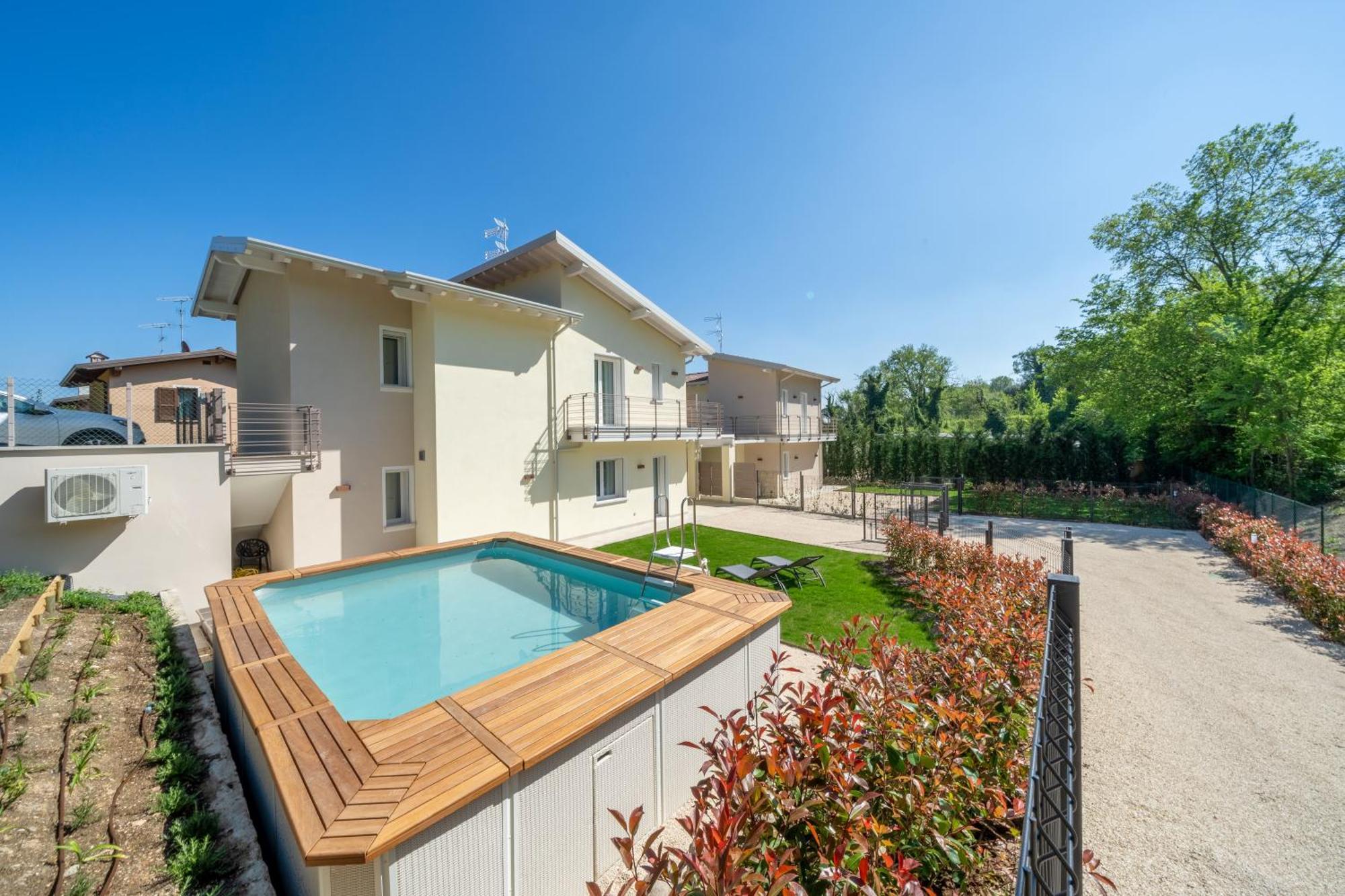 Luxury Villas Gardenia With Private Pool ปาเดงเก ซุล การ์ดา ภายนอก รูปภาพ