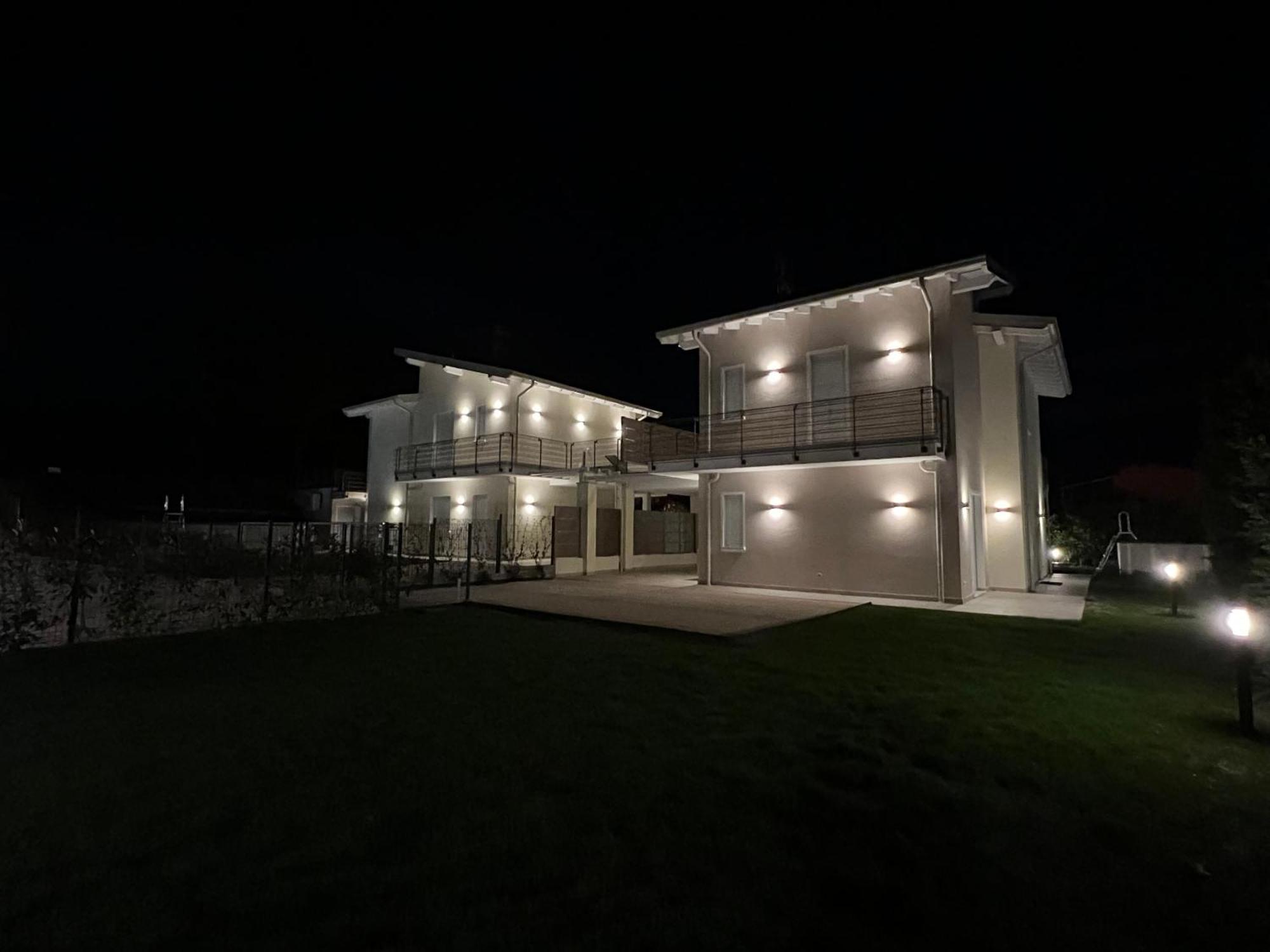 Luxury Villas Gardenia With Private Pool ปาเดงเก ซุล การ์ดา ภายนอก รูปภาพ